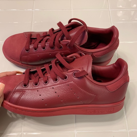 Stan Smith’s - Picture 5 of 8